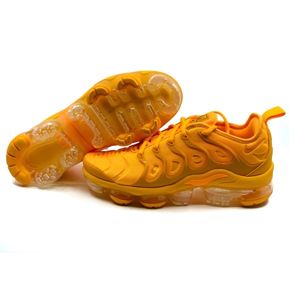 NEW Nike Air Vapormax Plus Laser Orange Size 7 - Picture 6 of 7
